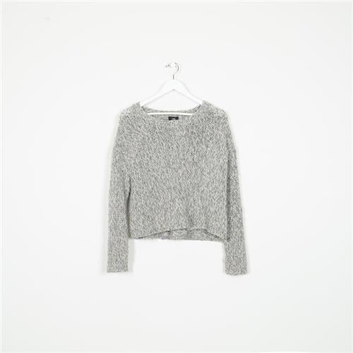 Line Chunky Knit Cropped Sweater